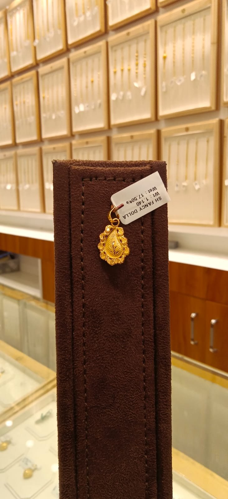 Single Hook Dollar